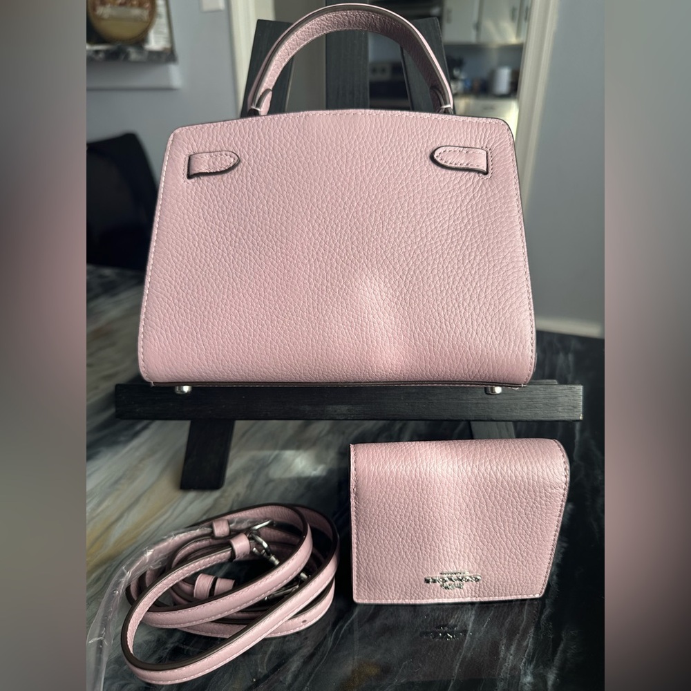 COACH Mini Lane with matching wallet NWOT - Picture 2 of 10